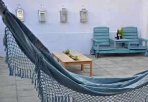  Aloha Beach House H  Кашкайш